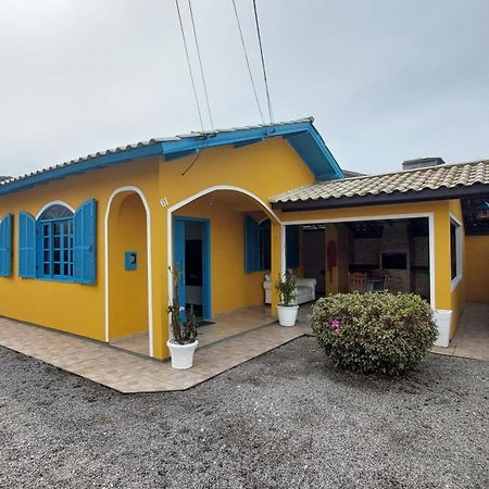Casa 300M Da Praia Com Lindo Jardim! Florianópolis 외부 사진